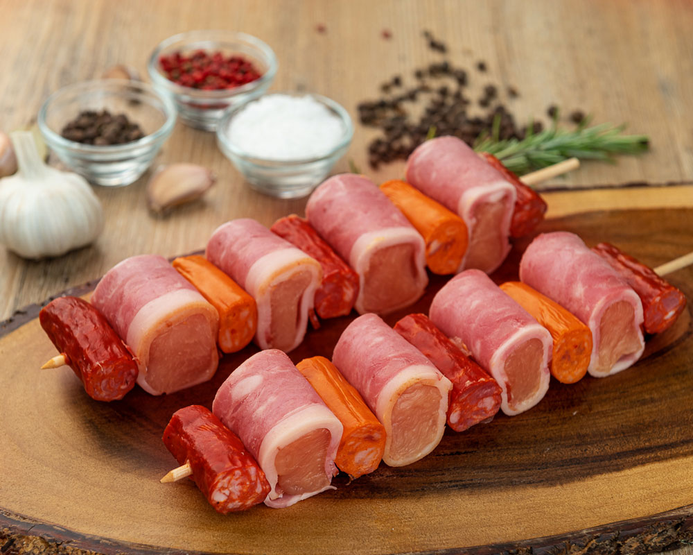 Espetada de Frango com Bacon, Linguiça e Farinheira